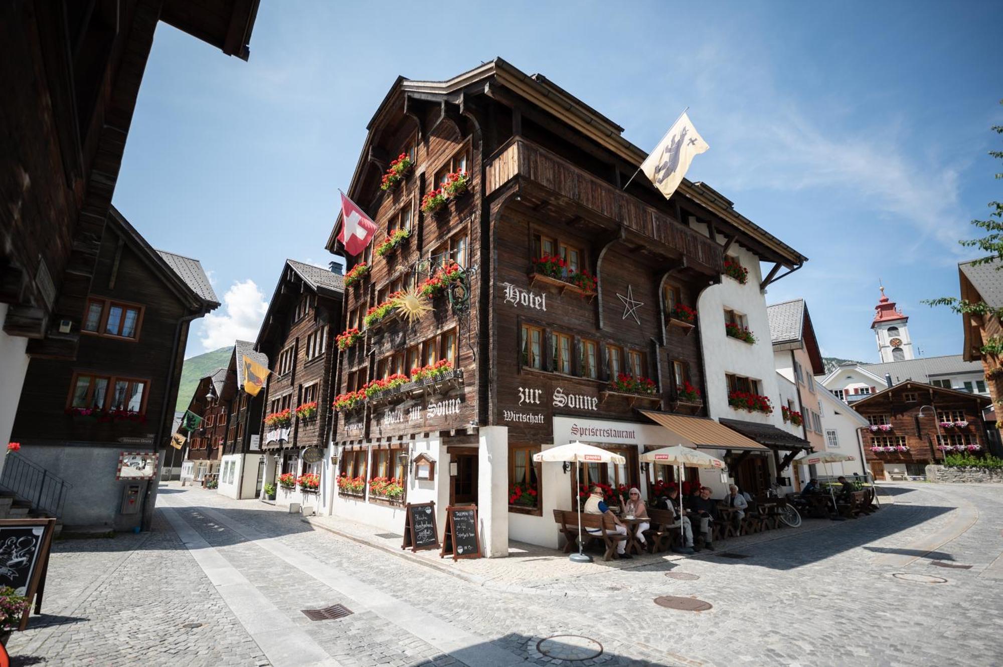 Hotel Sonne Andermatt Exterior foto